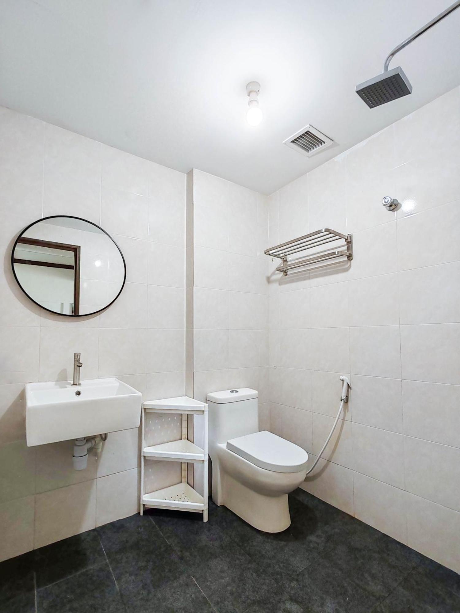 'Newly Refurbished' 'Sunny Seaview' At Regency With 2 Carpark By Shine Stay Петалинг Джая Екстериор снимка